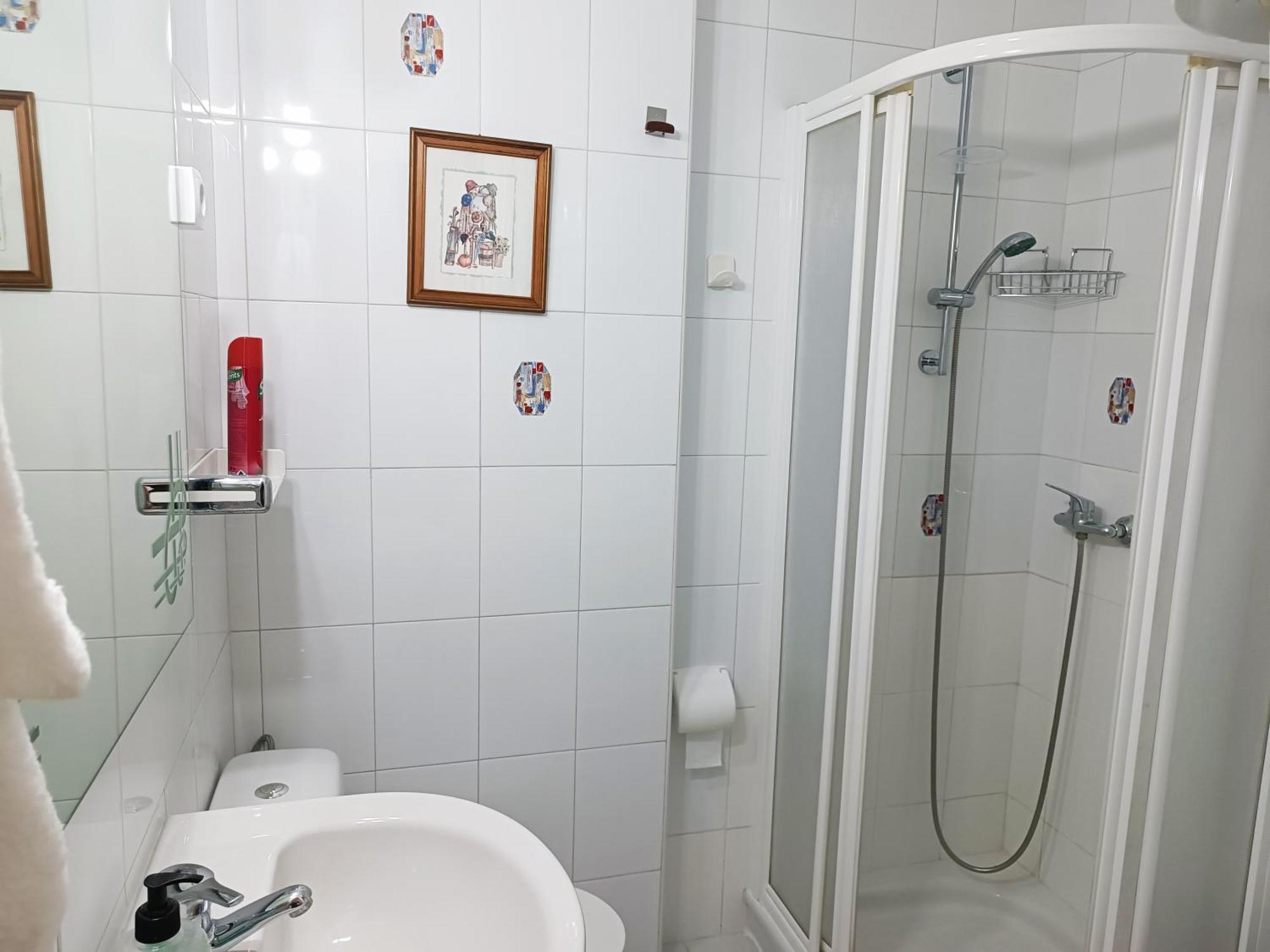 Riv - Reformado, Terraza Con Vistas Al Mar, 1 Dormitorio, 800 Metros De La Playa Apartamento *